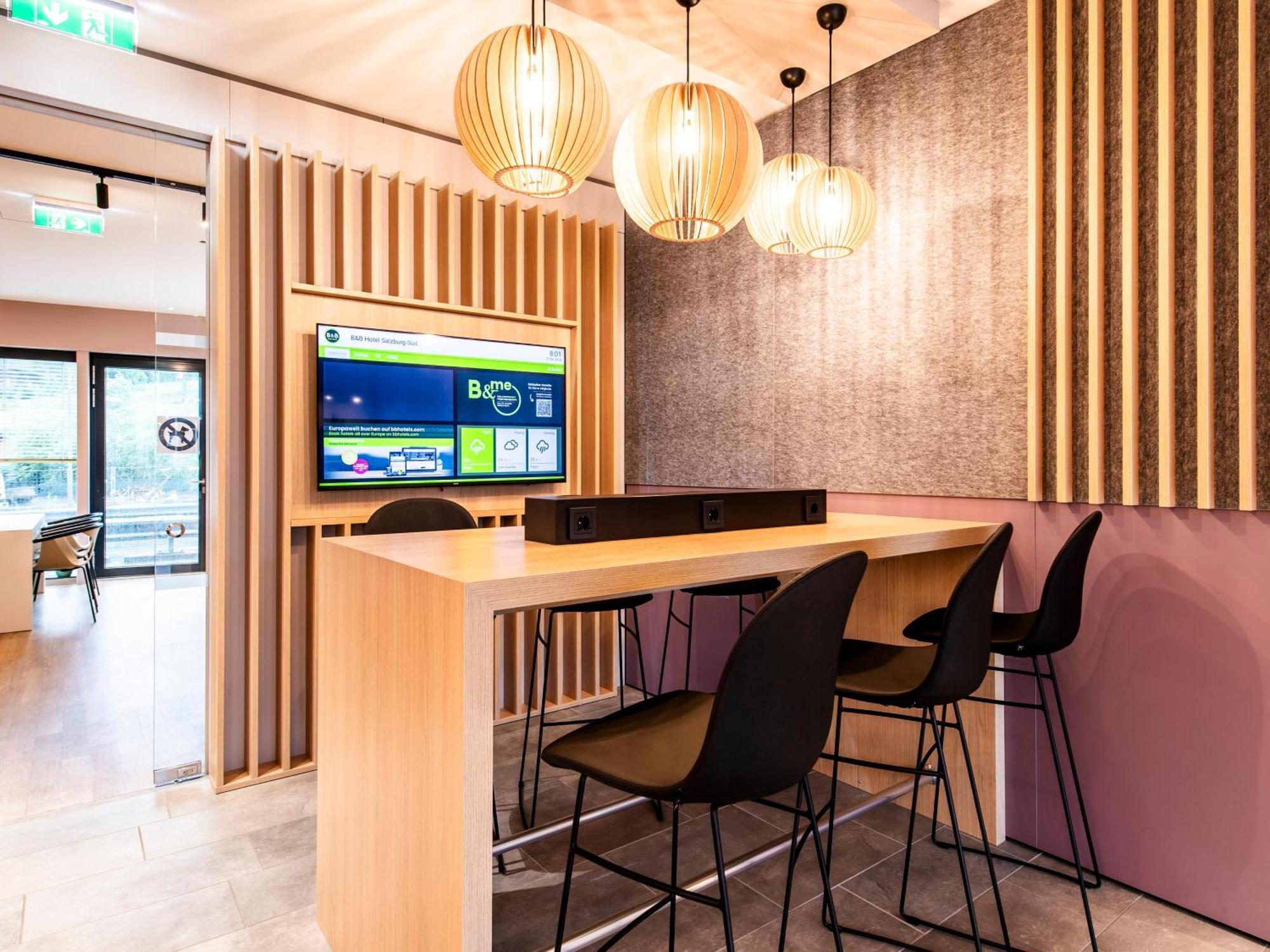 7 Days Premium Salzburg-urstein Hotel 3*