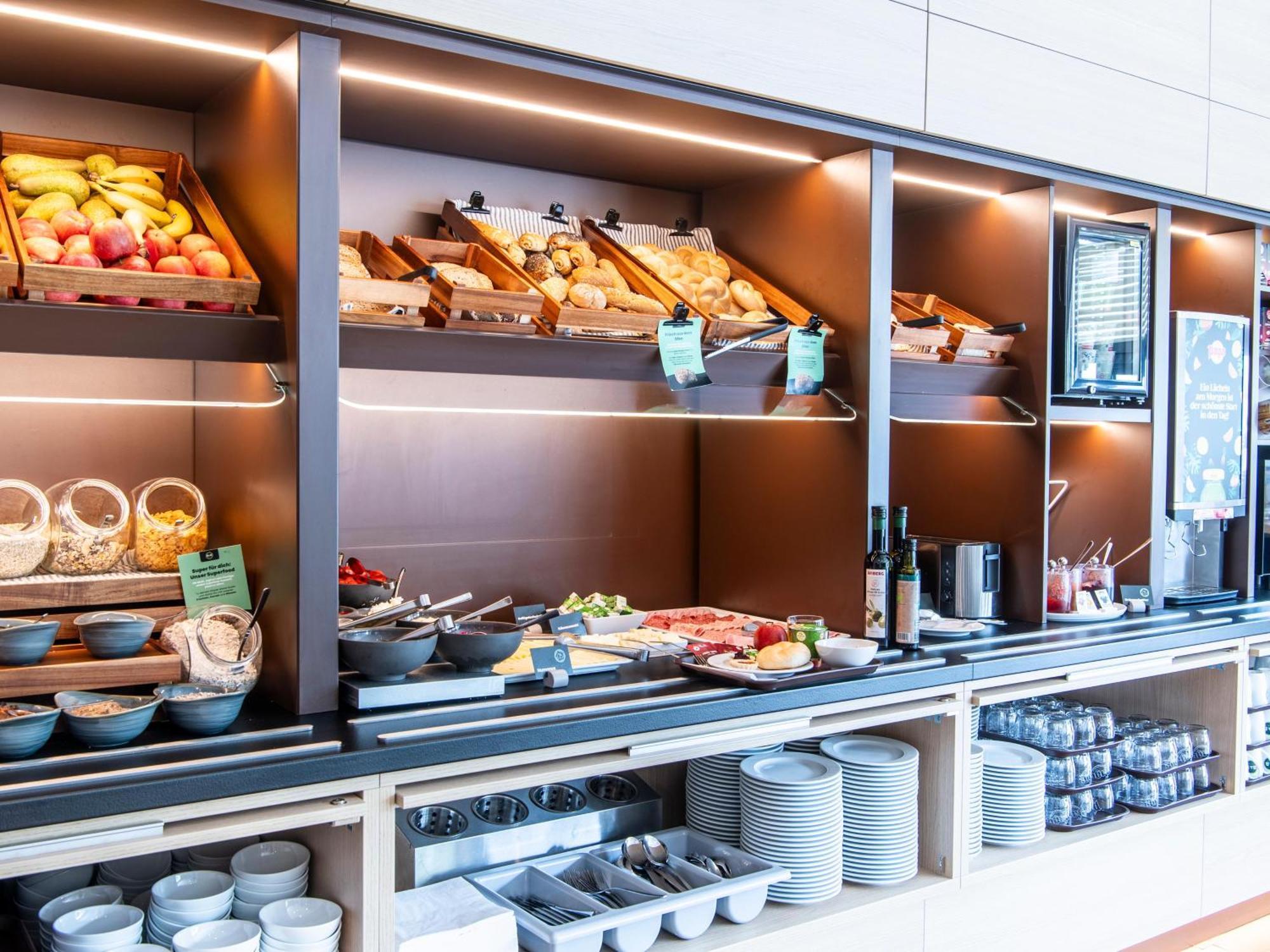 Hotel 7 Days Premium Salzburg-urstein 3*